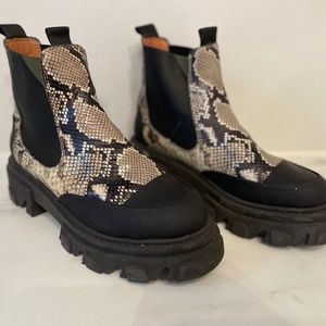Ganni Snake Embossed Leather Chelsea Boot Size 9